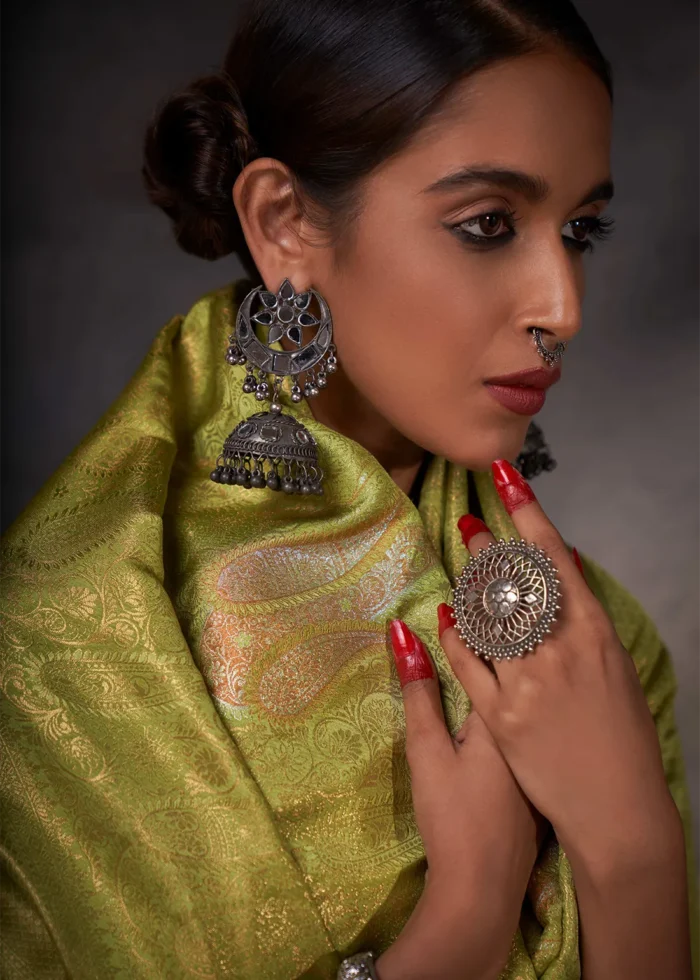 Green Kanjivaram Silk Saree with Zari Weaving