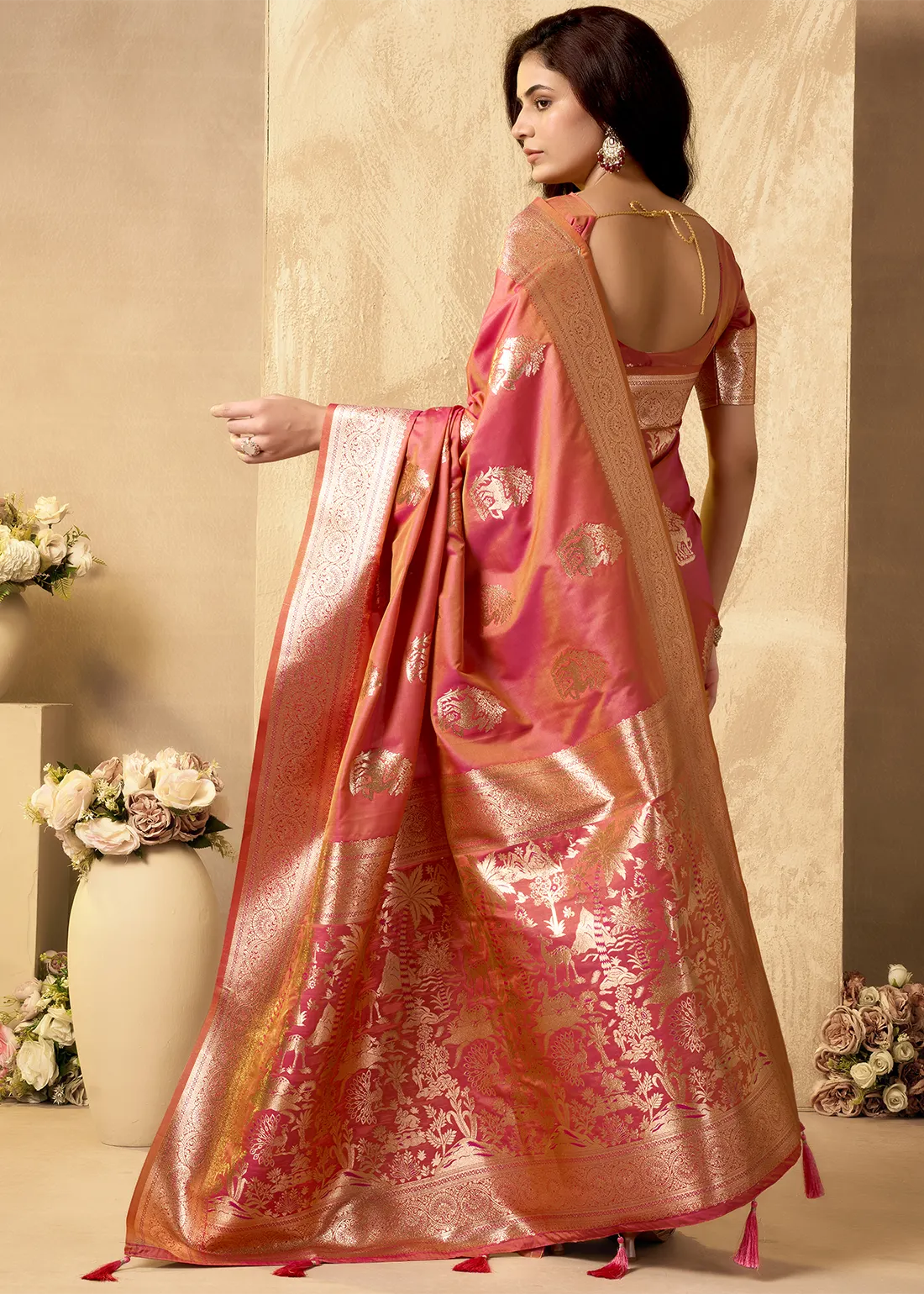 Coral Pink Banarasi Silk Saree with Golden Zari Weaving Coral Pink Banarasi Silk Saree with Golden Zari Weaving