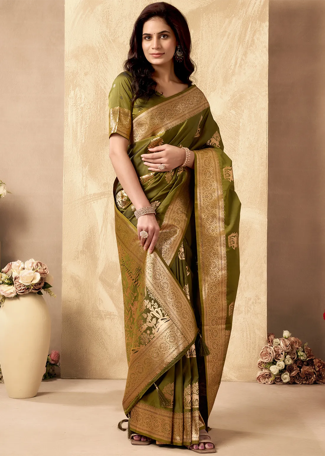 Mehendi Green Banarasi Silk Saree with Golden Zari Weaving Mehendi Green Banarasi Silk Saree with Golden Zari Weaving