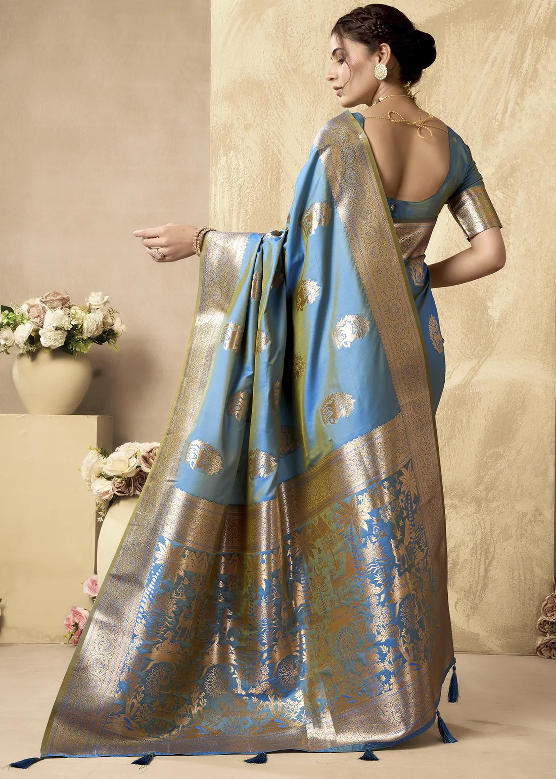 Regal Blue Banarasi Silk Saree with Golden Zari Weaving Regal Blue Banarasi Silk Saree with Golden Zari Weaving