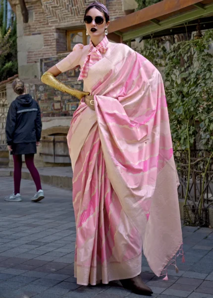 Pink Rangkaat Handloom Banarasi Saree
