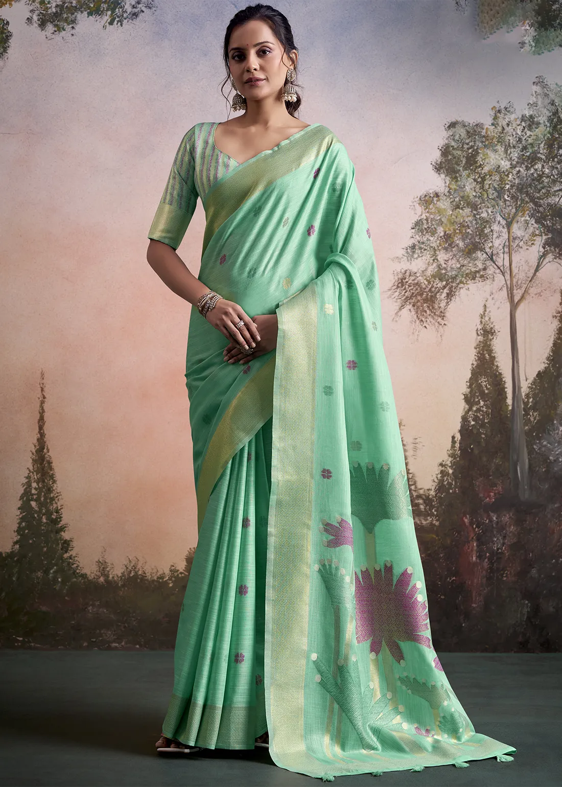 Mint Green Woven Linen Silk Saree Mint Green Woven Linen Silk Saree