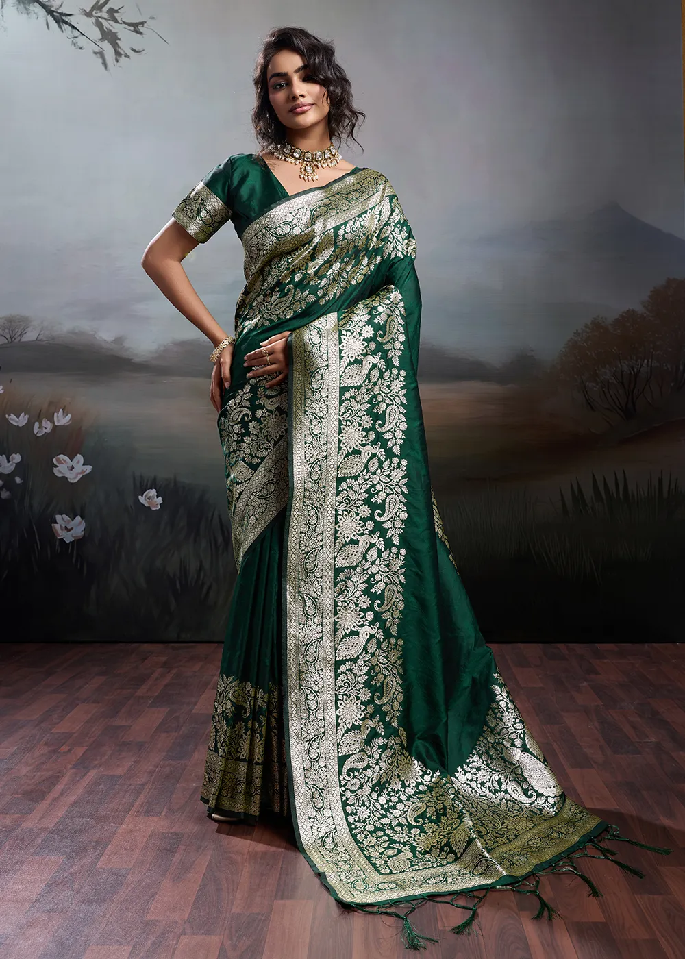 Bottle Green Banarasi Silk Saree Bottle Green Banarasi Silk Saree