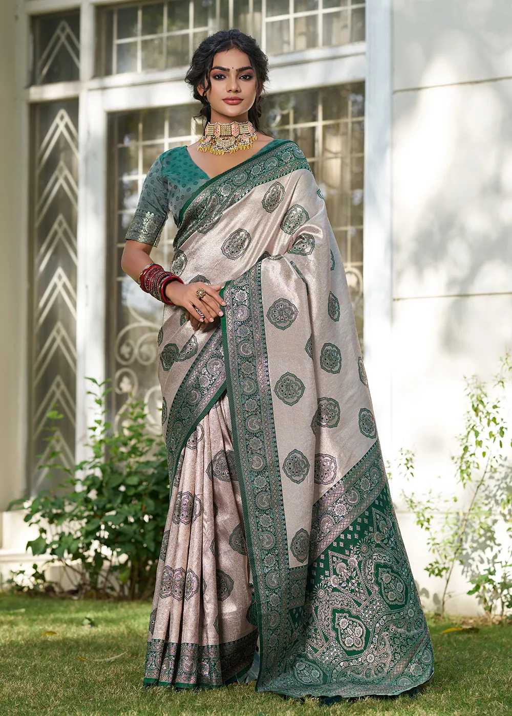 Pearl White Banarasi Saree with Emerald Green Blouse Pearl White Banarasi Saree with Emerald Green Blouse