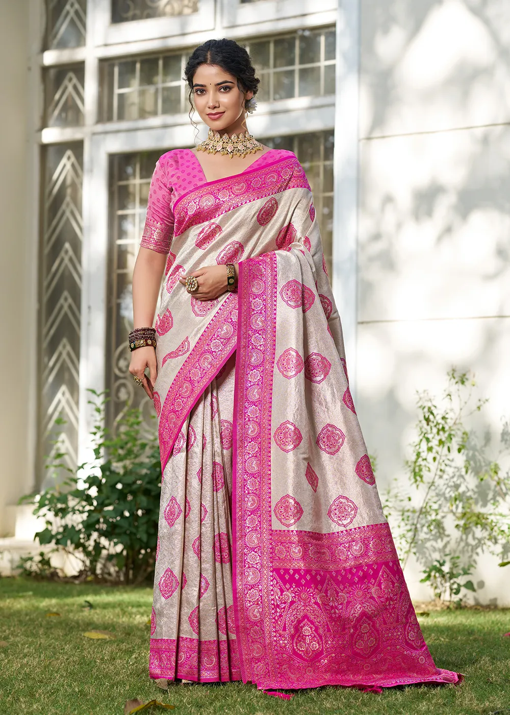 Pearl White and Rani Pink Banarasi Saree Pearl White and Rani Pink Banarasi Saree