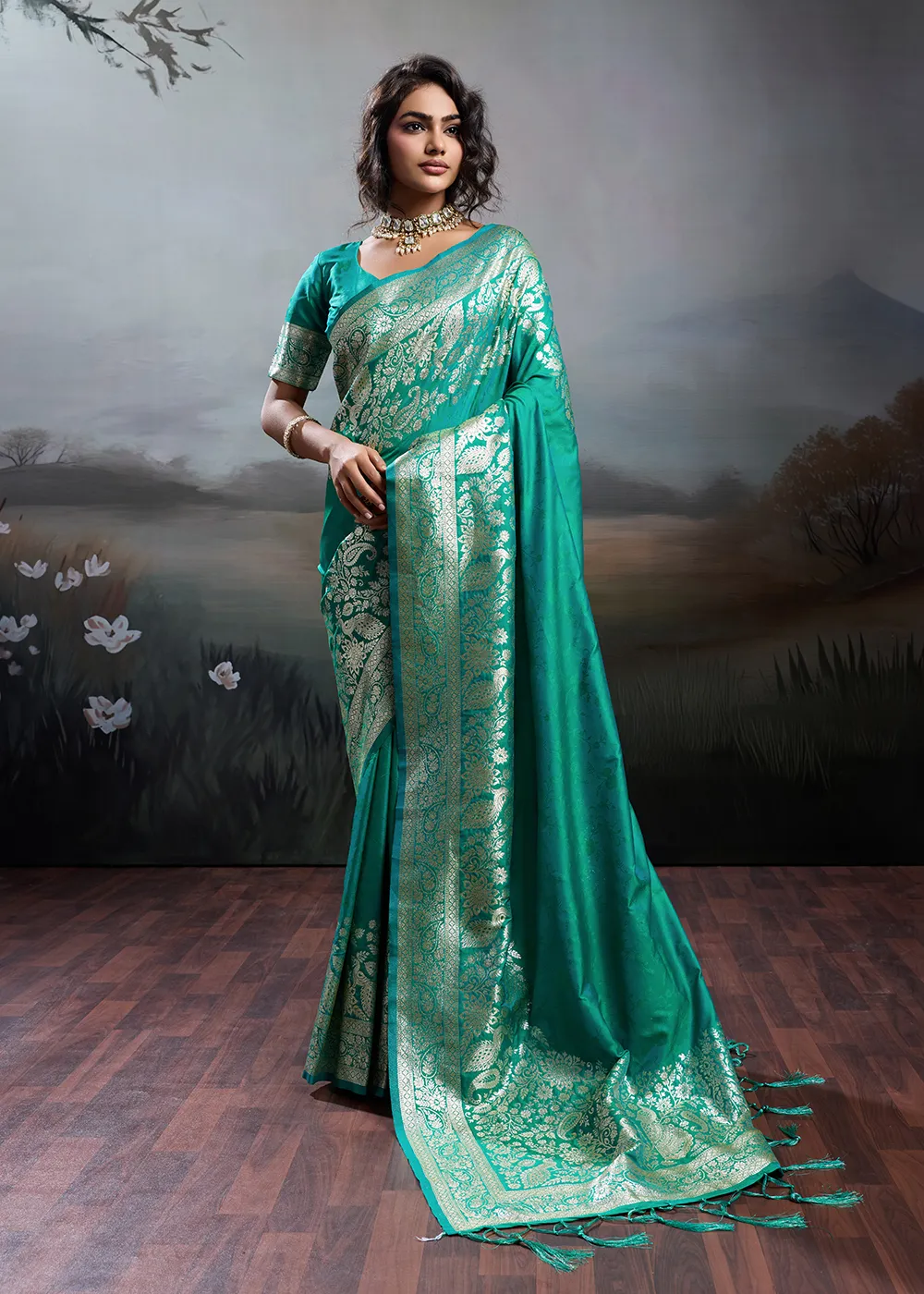Rama Green Banarasi Silk Saree Rama Green Banarasi Silk Saree